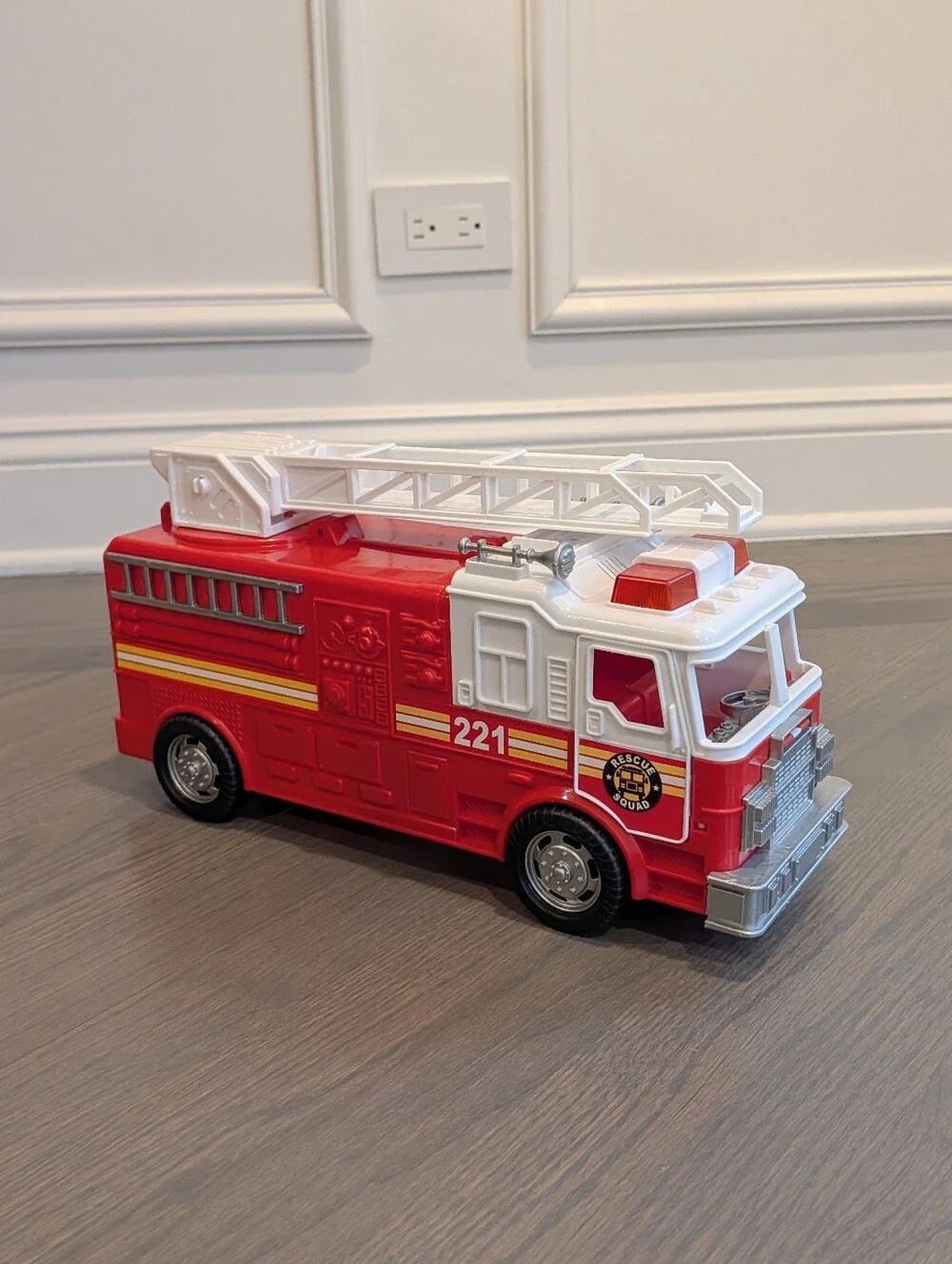 Adventure Force Utility Vehicle with Light & Sound - Fire Truck